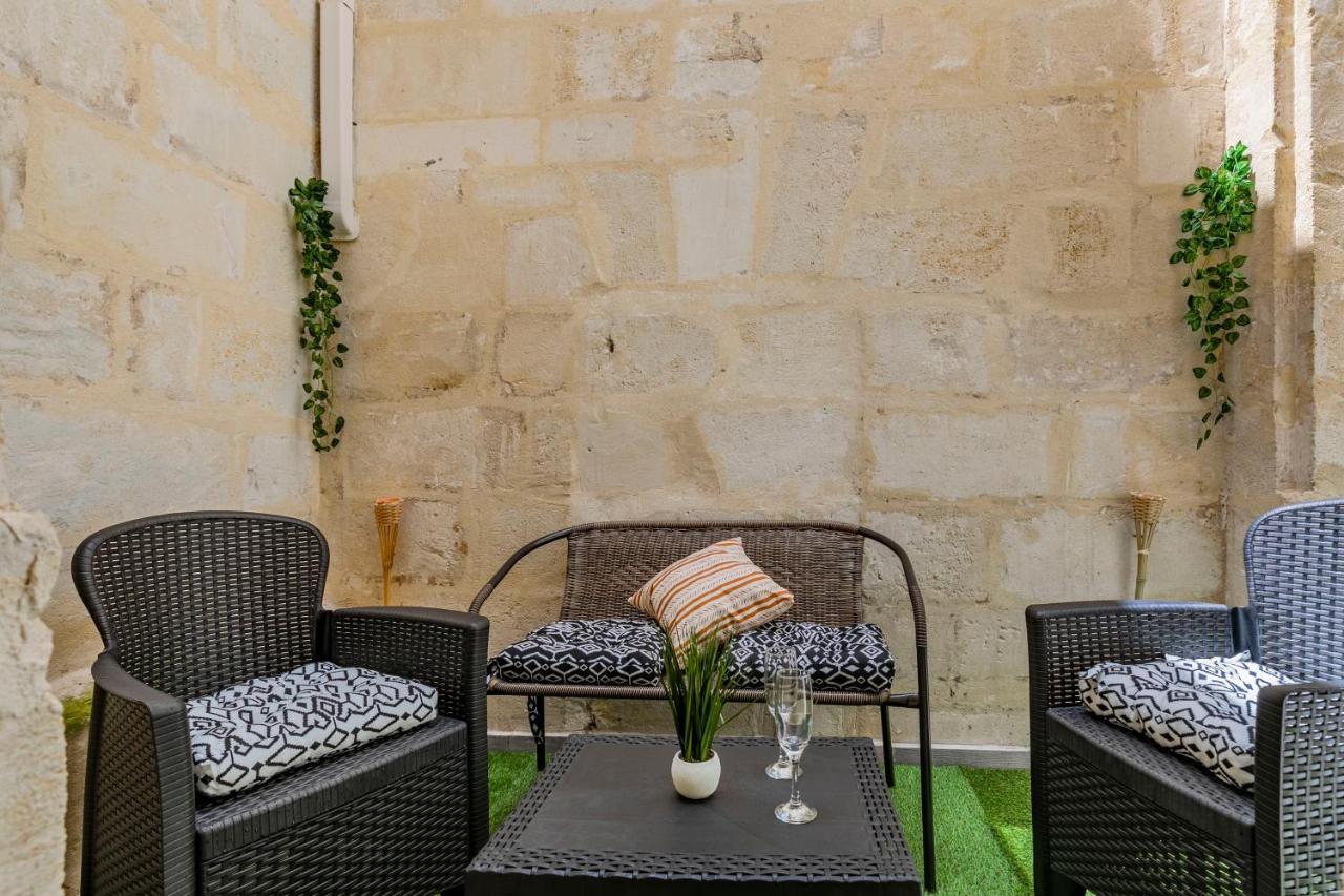 Appartement Jungle - Libourne Centre - 4 Pers - Sauna - Netflix Bagian luar foto